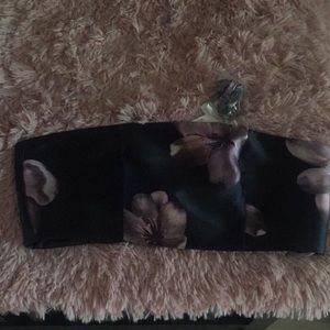 NWT Floral strapless- w strap floral back close